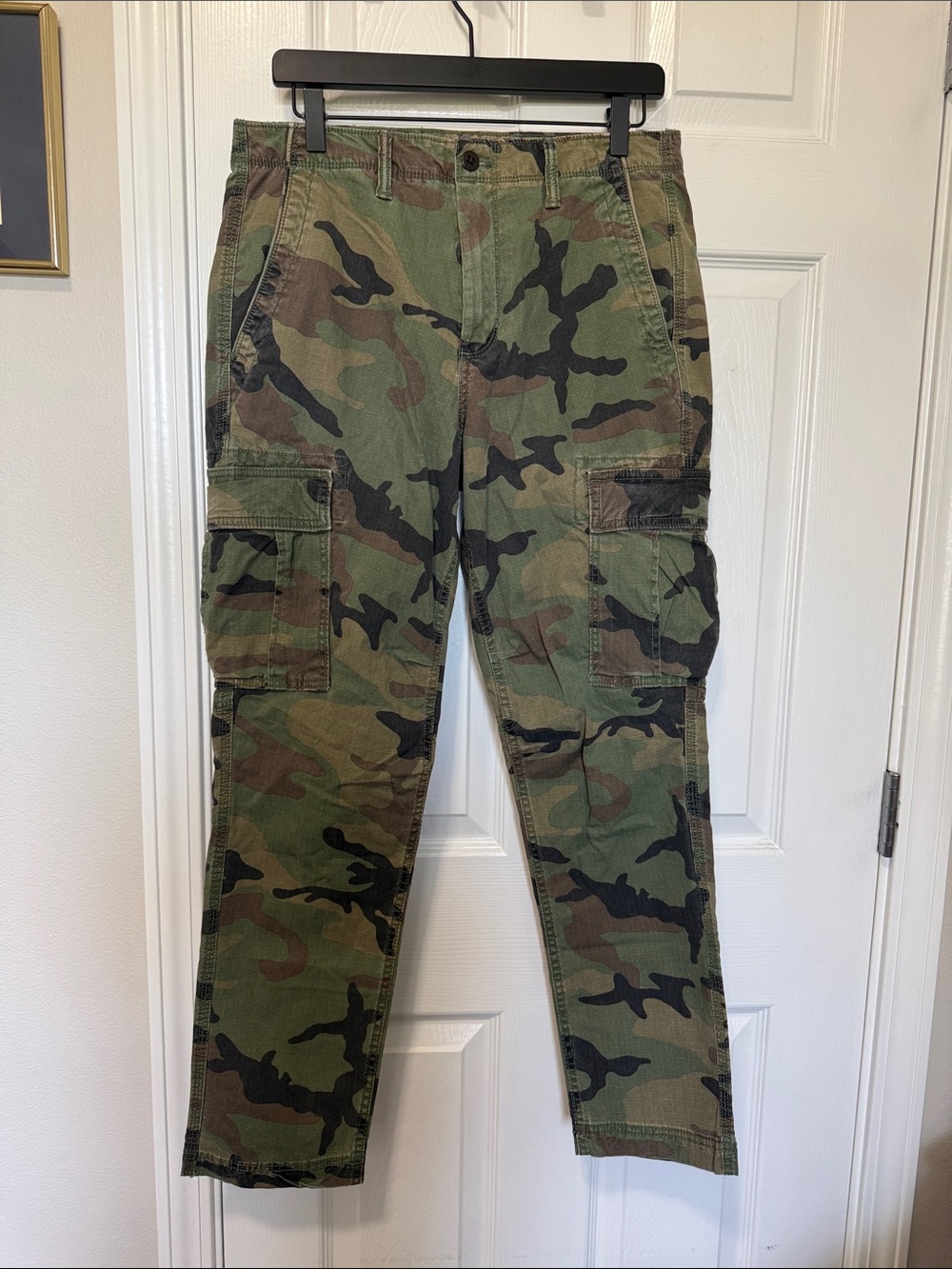 Gap Men's Camouflage Cargo Pants - Olive Camo Sz 31 x 30 NWOT